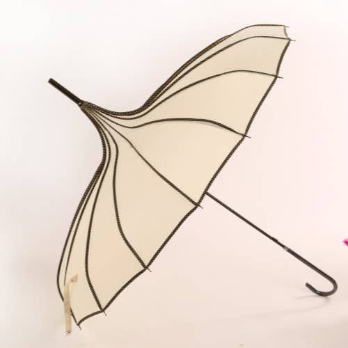 PEACH ACCESSORIES – Guarda-chuva - Mulher por atacado – Guarda-chuva Pagoda Elegante com Guarnição Preta TW0141