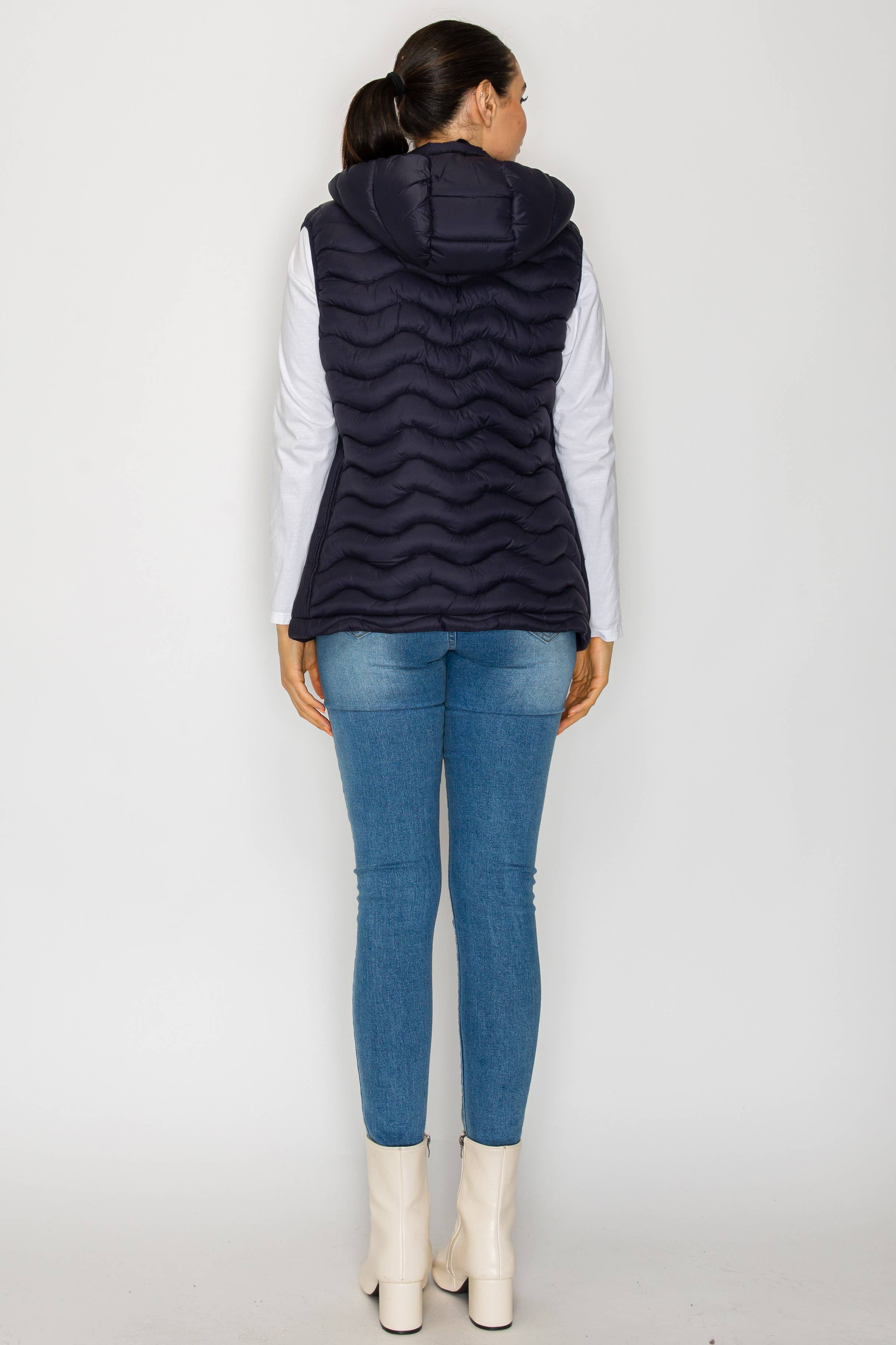 V390 Damväst med huva utan ärmar (V390) för wholesale på Faire9