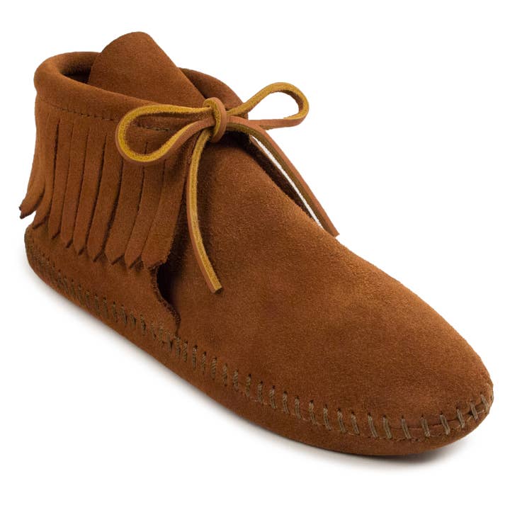 Minnetonka - Wholesale Booties - Women's - Women's Suede Classic Fringe Softsole Boot Bootie