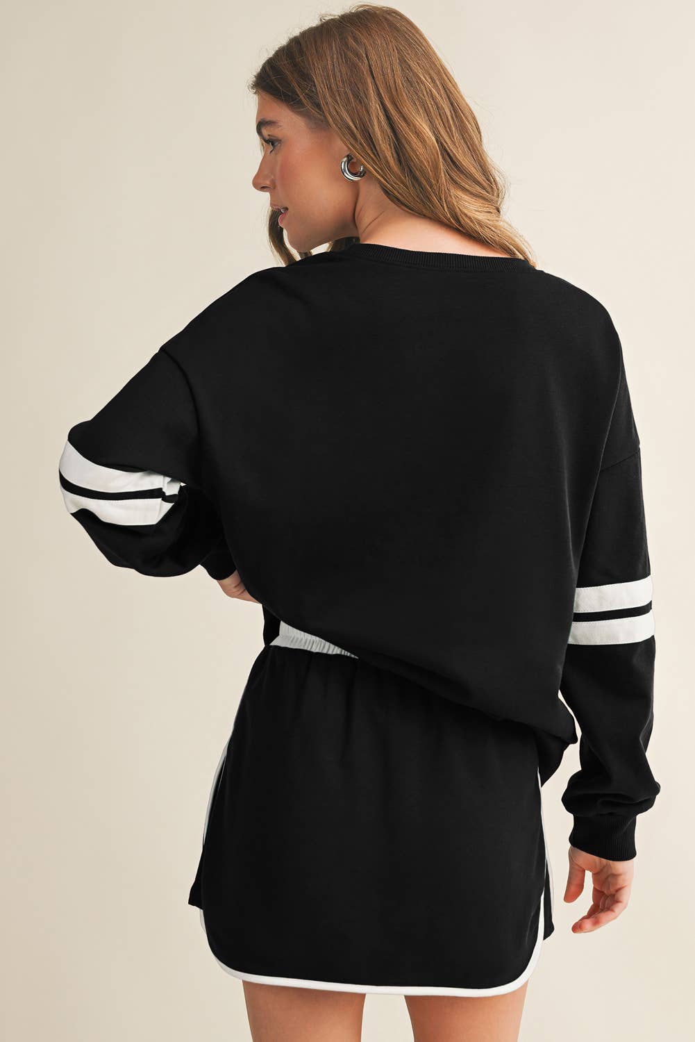 Aapparella - Wholesale Top & Skirt Set - Women's - Stripe Long Sleeve Top & Skort 2 Pcs Set | S-XL8