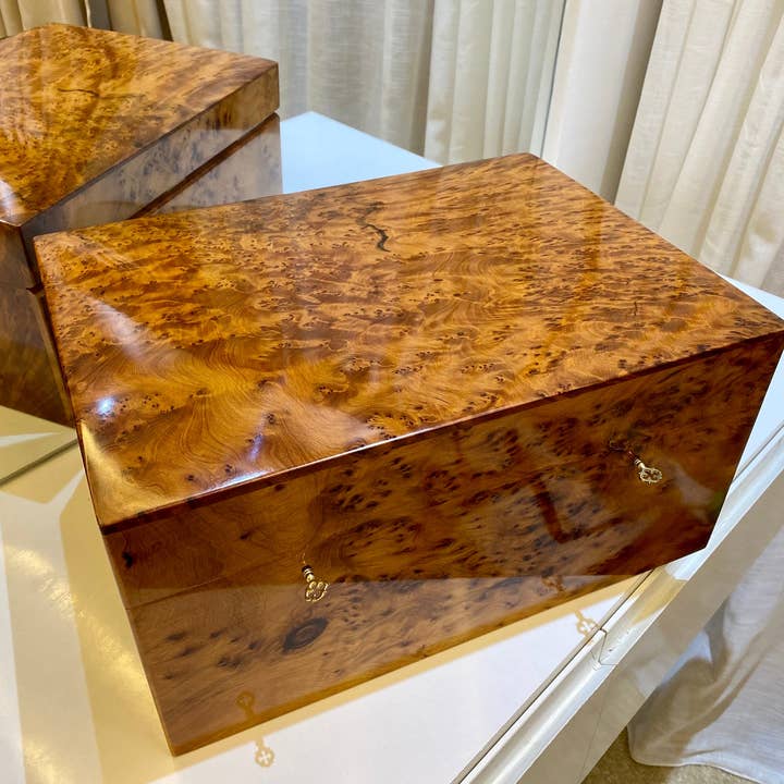 15,9"x11,8" Stor marockansk förvaringslåda i burltujaträ, låsbar smyckeslåda i trä med nyckel, minnessak för par, bröllopsminneslåda för wholesale av AtlasPerles