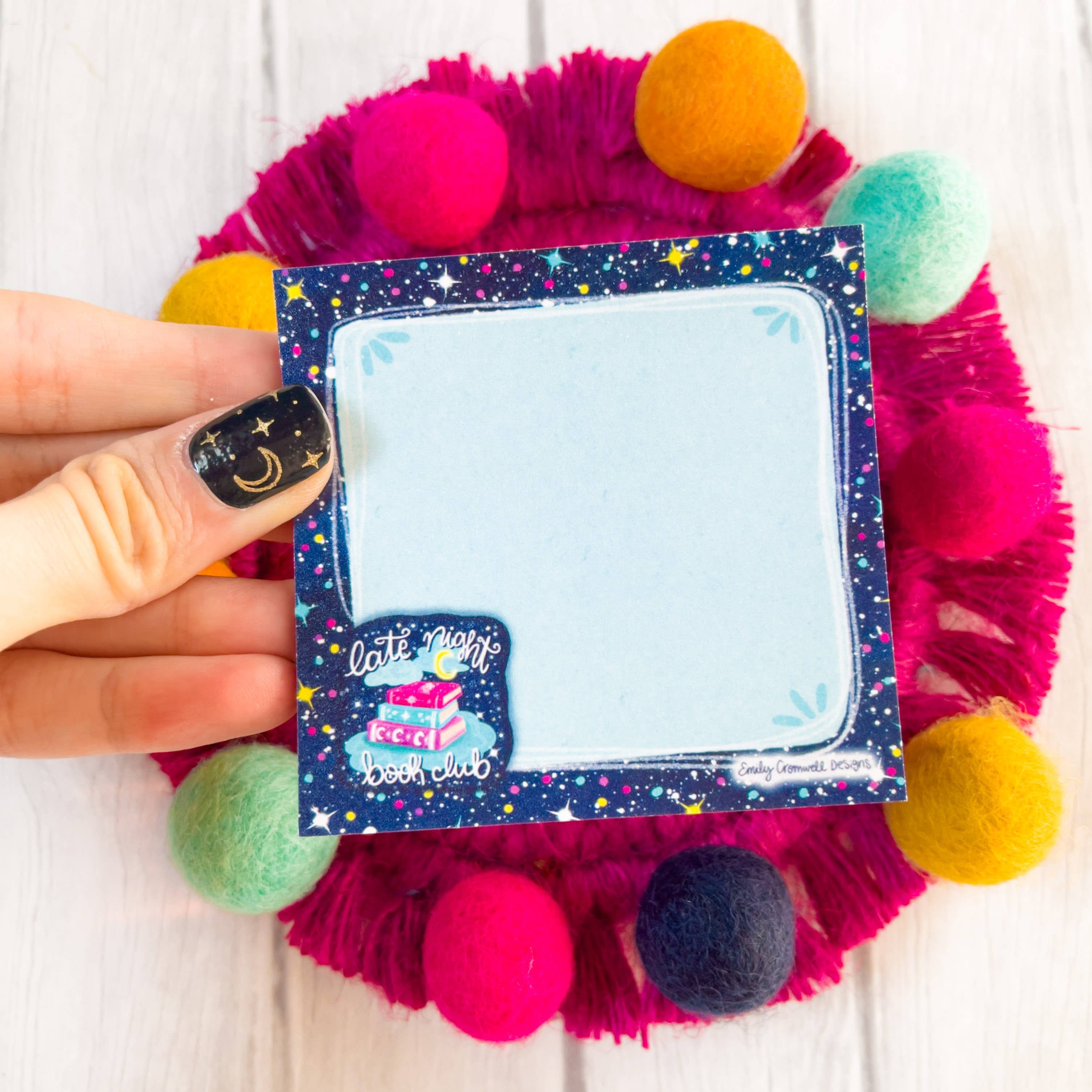 Emily Cromwell Designs - Vente Notes autocollantes/post-it - Bloc-notes adhésifs Late Night Book Club, 3 po x 3 po2