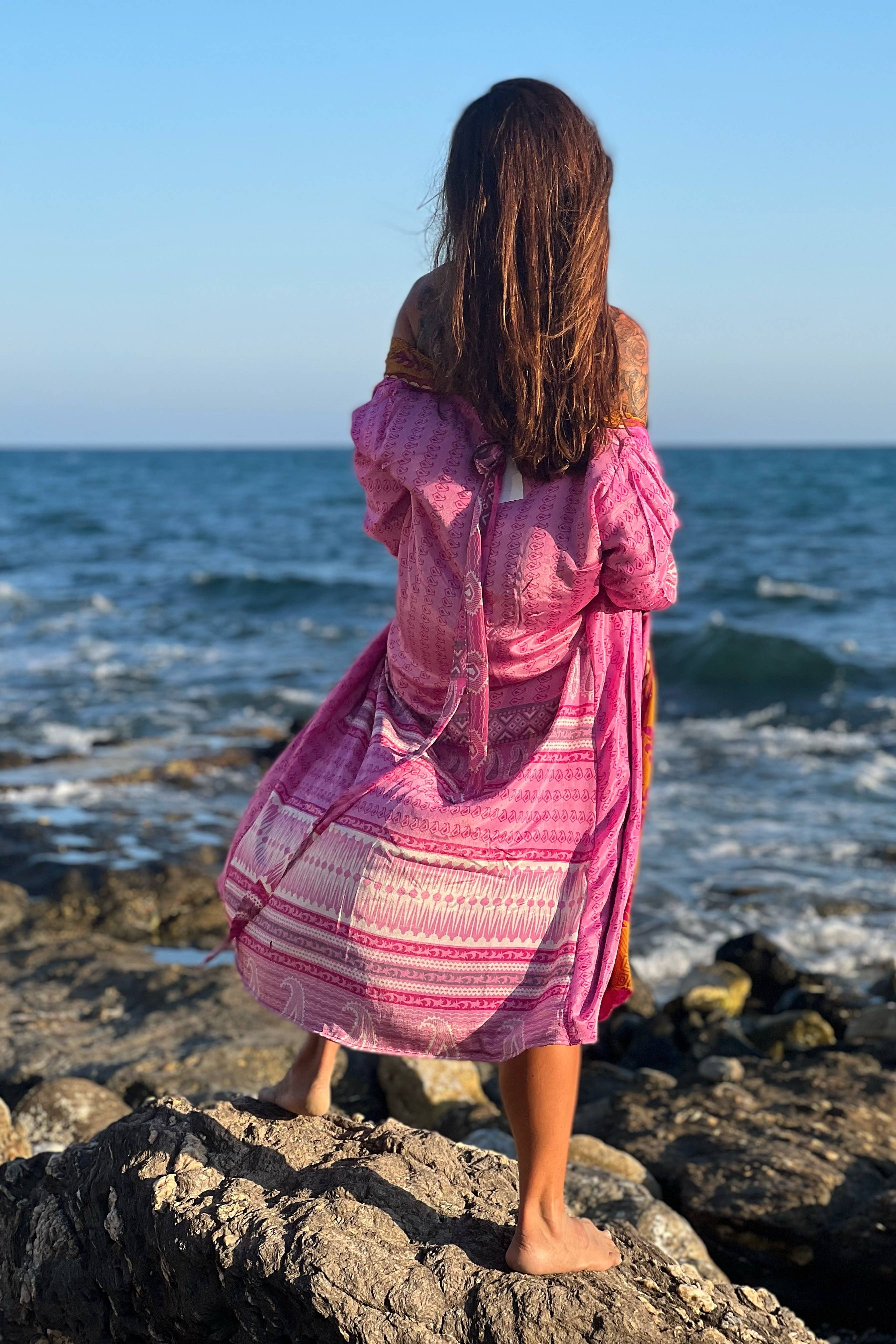 Kinomy - Wholesale Kimono - Women's - Reversible kimonos for women, 10 long-10 short Pack 20