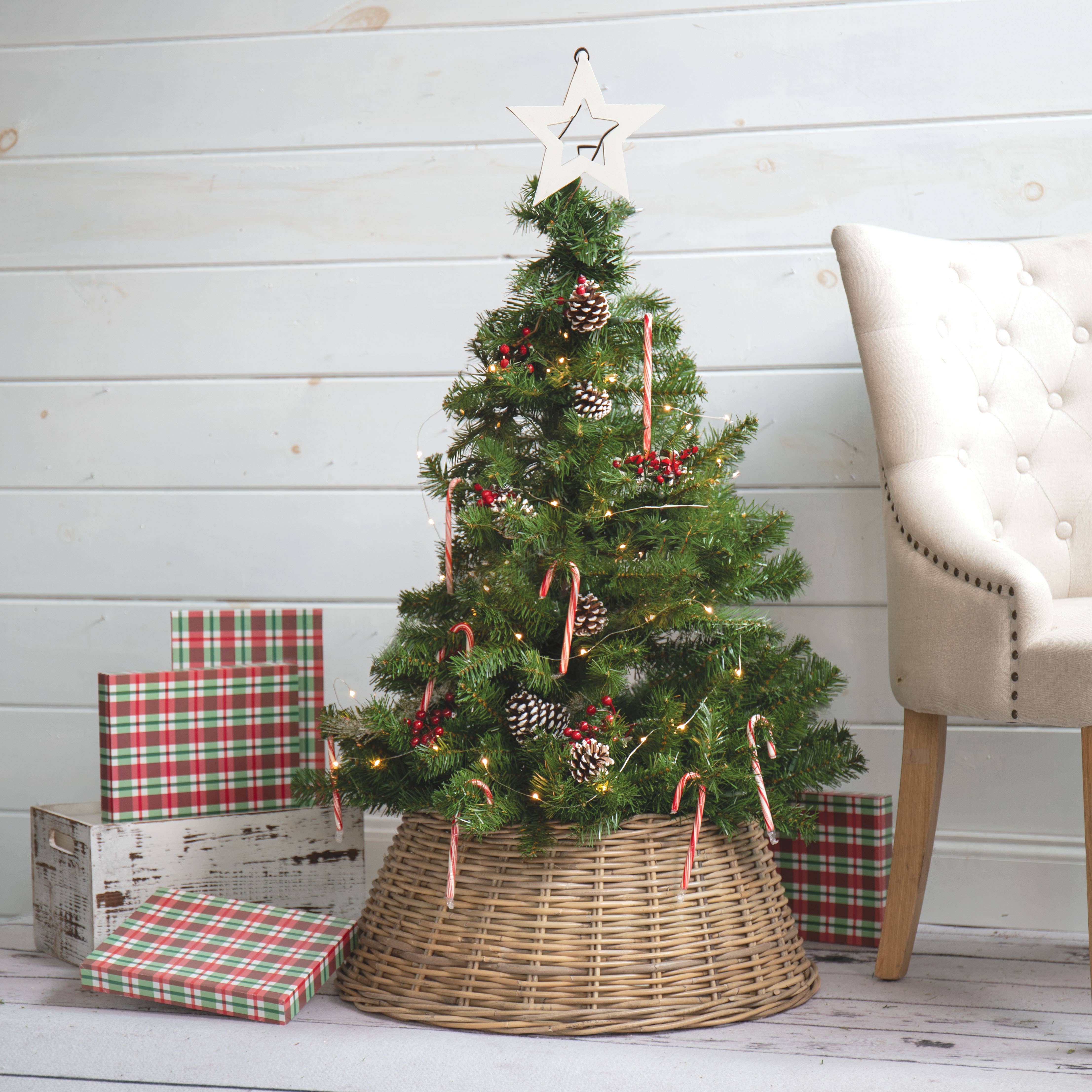 Willow Group - Wholesale Decorative Tabletop Object - RD RATTAN TREE RING3