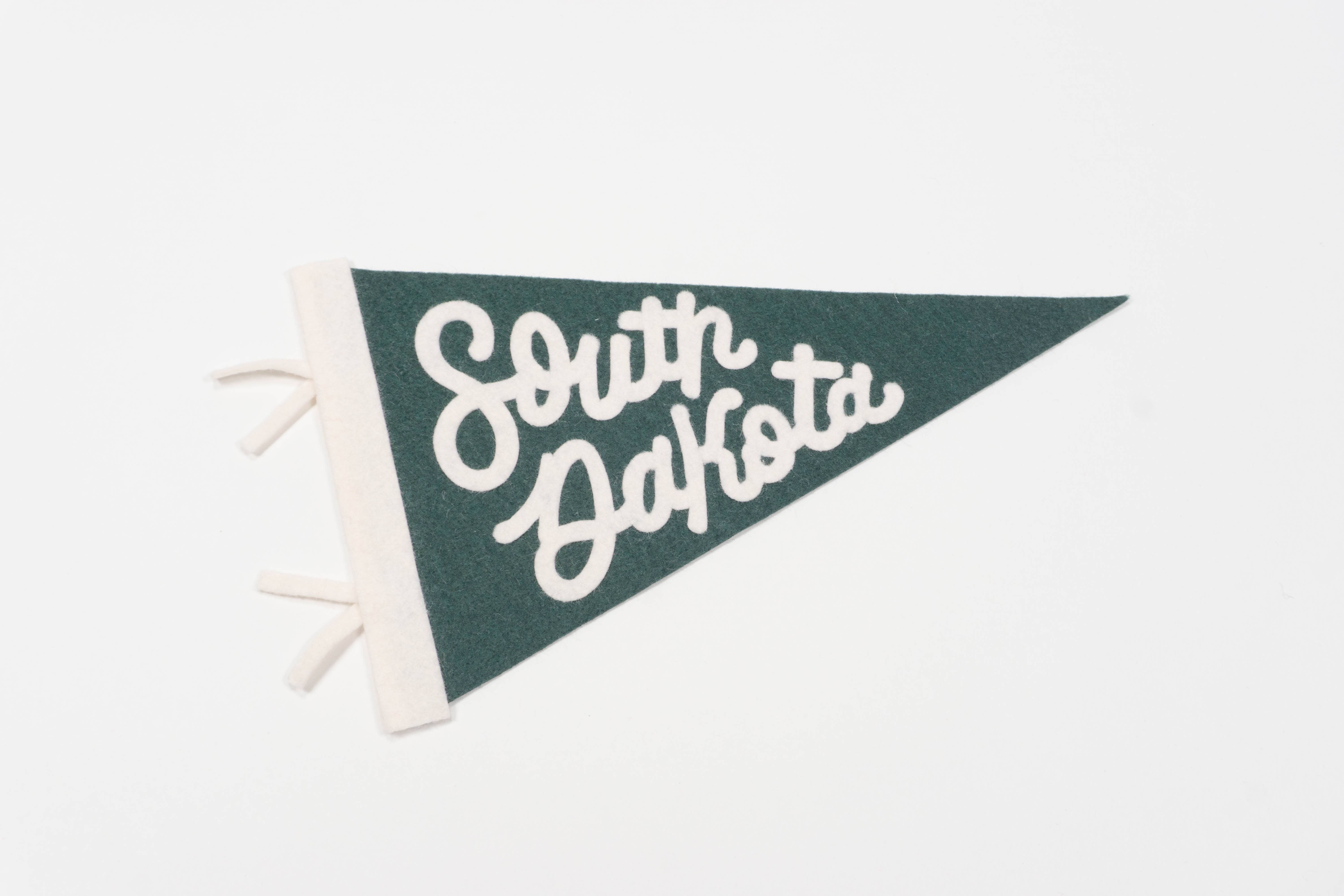 traveldashery - Wholesale Banner - south dakota pennant24