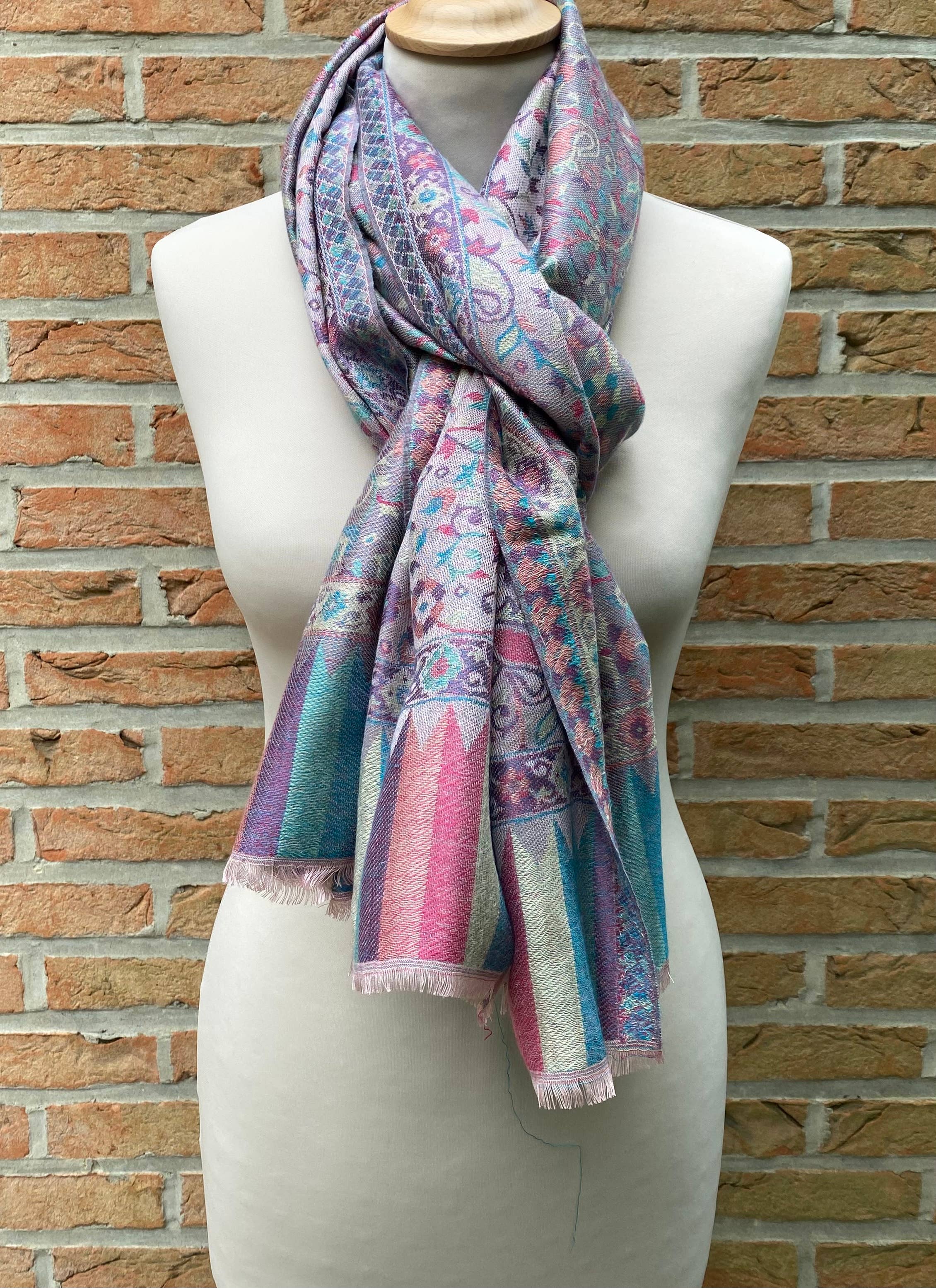 DIWALI PARIS - Wholesale Scarf - Women's - JACQUARD MODAL SCARF - 100% MODAL2