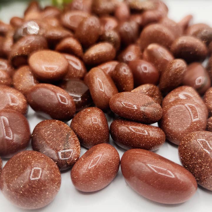 Meraki Gemstones - Wholesale Spiritual Stone/Crystal - Goldstone Tumbled Gemstones 10-20mm (0.5kg/1.1 lbs.)2