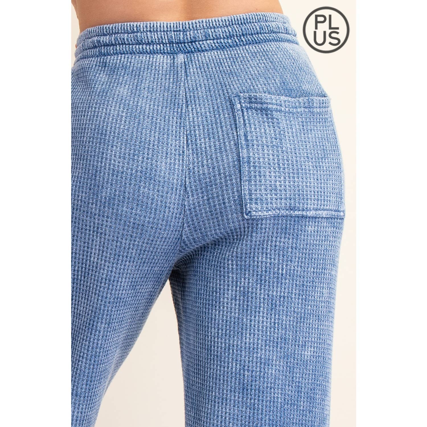 Rae Mode - Vente Pantalon de sport – femme - PANTALONS DE SURVÊTEMENT DROITS GAUFRÉS DÉLAVÉS AUX MINÉRAUX DE GRANDE TAILLE4