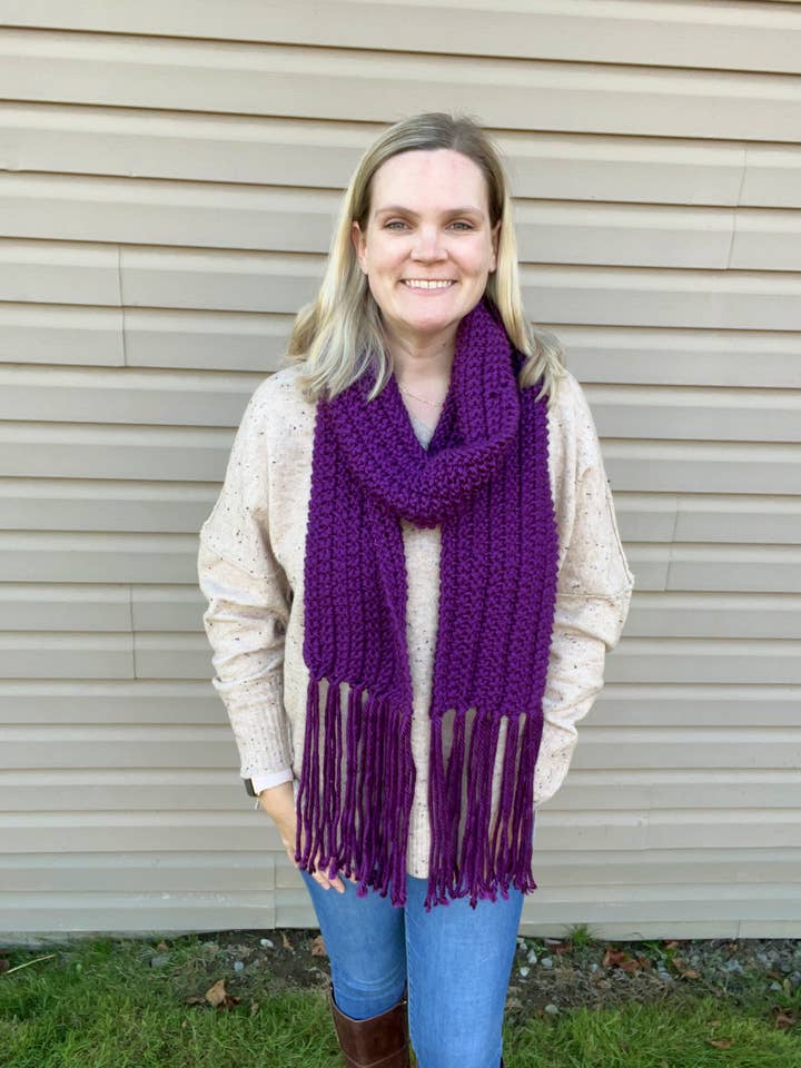 Lila färgad halsduk, lång stickad halsduk, tjocka stickade halsdukar för wholesale av Megan Louise Crafts