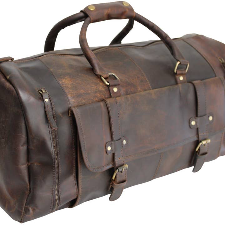 hide & chic - Wholesale Weekender bag – Unisex - Quality Full Grain Genuine Leather Travel Bag with Adjustable Shoulder Strap. FREE Leather Apple Air-tag Holder.12