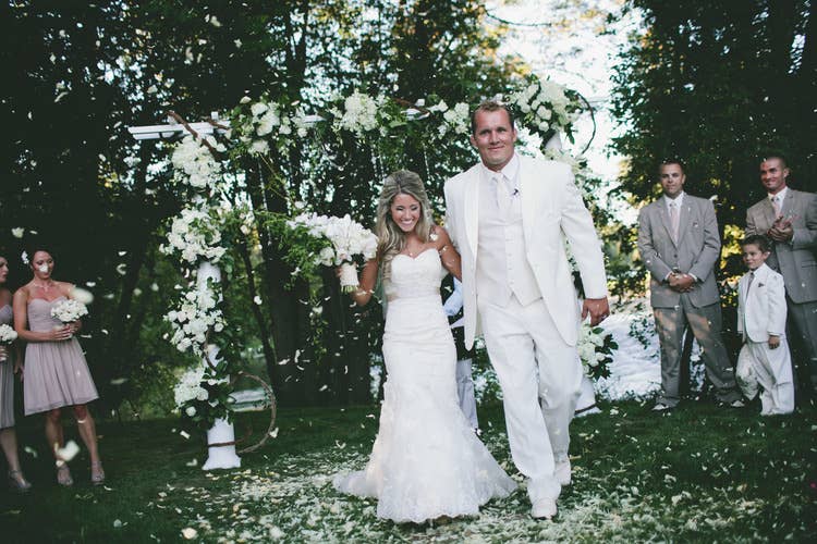 Flyboy Naturals Rose Petals - Wholesale Dried/pressed flowers - Bridal White/Ivory Freeze-Dried Rose Petals 30 Cups USA11