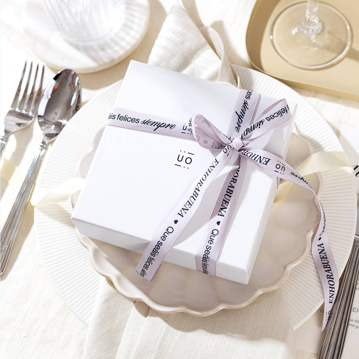 UO - Vente Set de pochettes cadeaux - Kit Just Married « Happily Ever After »8