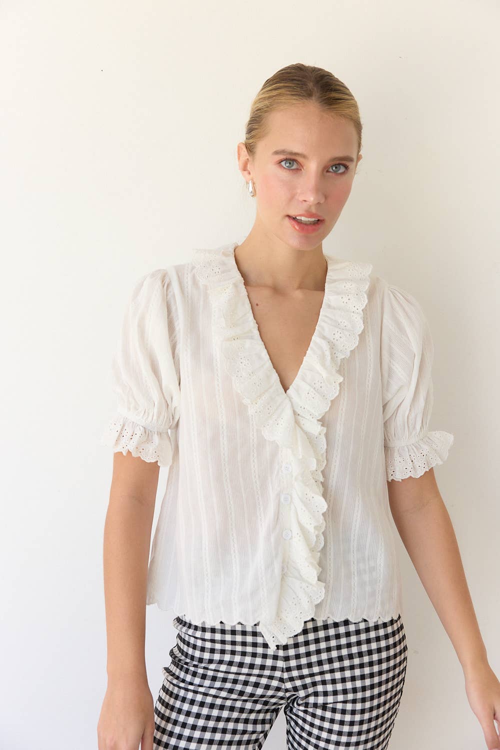 RAISONNEL - Wholesale Blouse - Women's - V-Neck Ruffle Blouse - RT10171