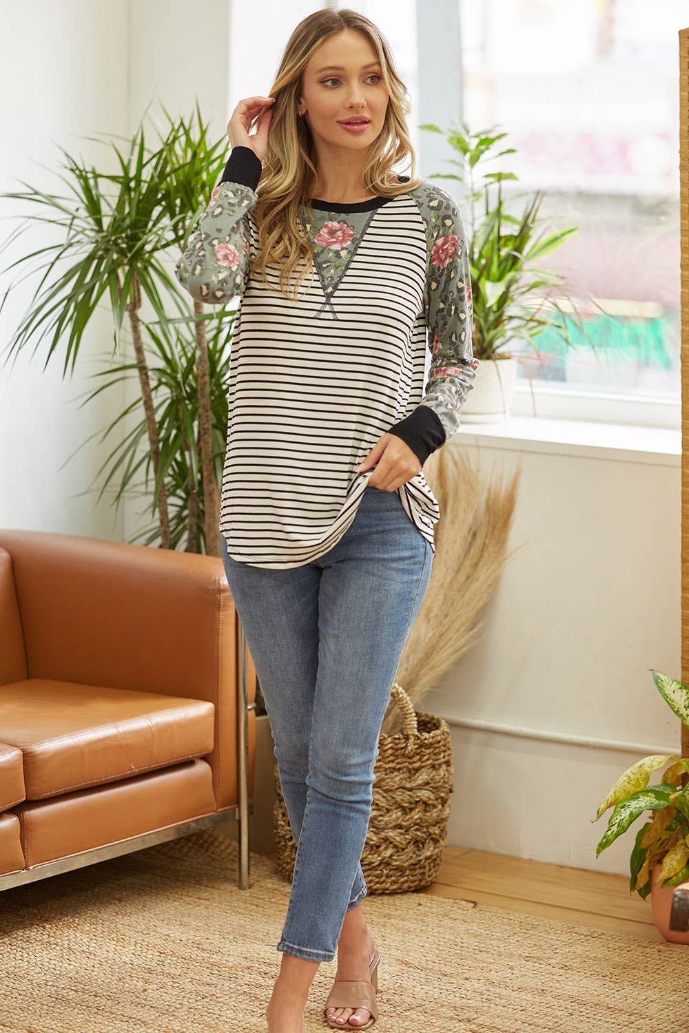 lovely melody – wholesale Tunika - Dam – LMT2704-i en blixt Leopard Raglan Top23