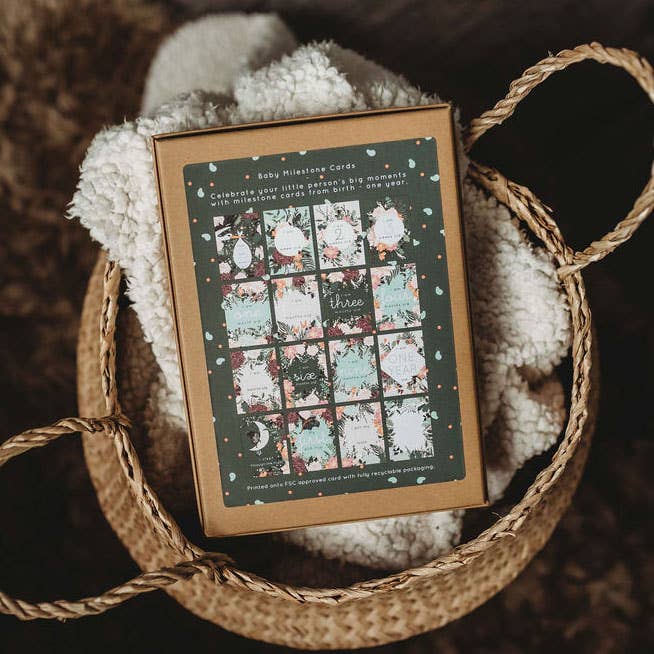 Wildwood Paper – wholesale Milestone art/keepsake – Child & baby – Botanical Baby Milestone Card Luxury Eco Conscious Gift Set2