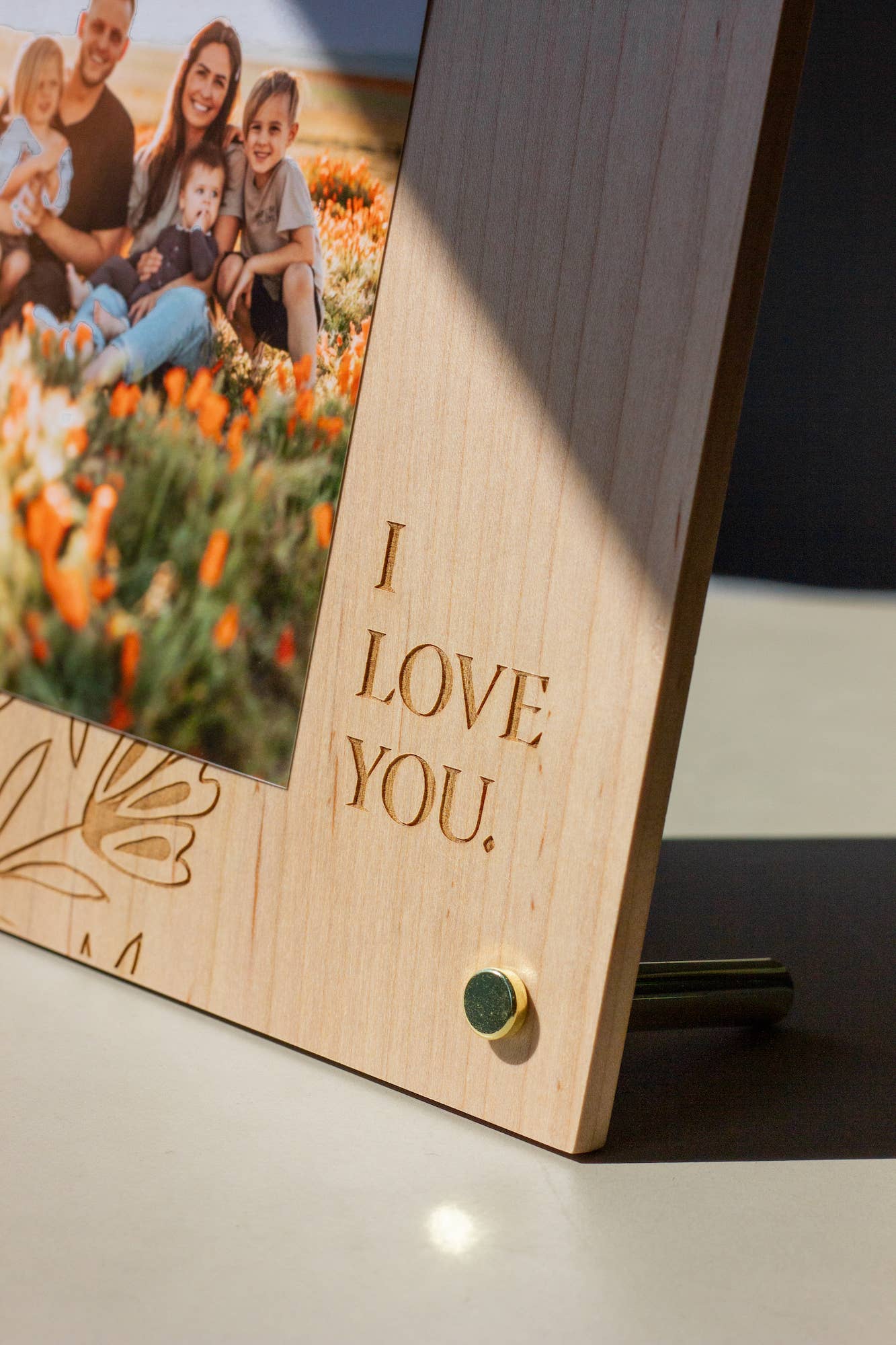 Hereafter - Wholesale Picture Frame - I Love You Floral Wood Frame3