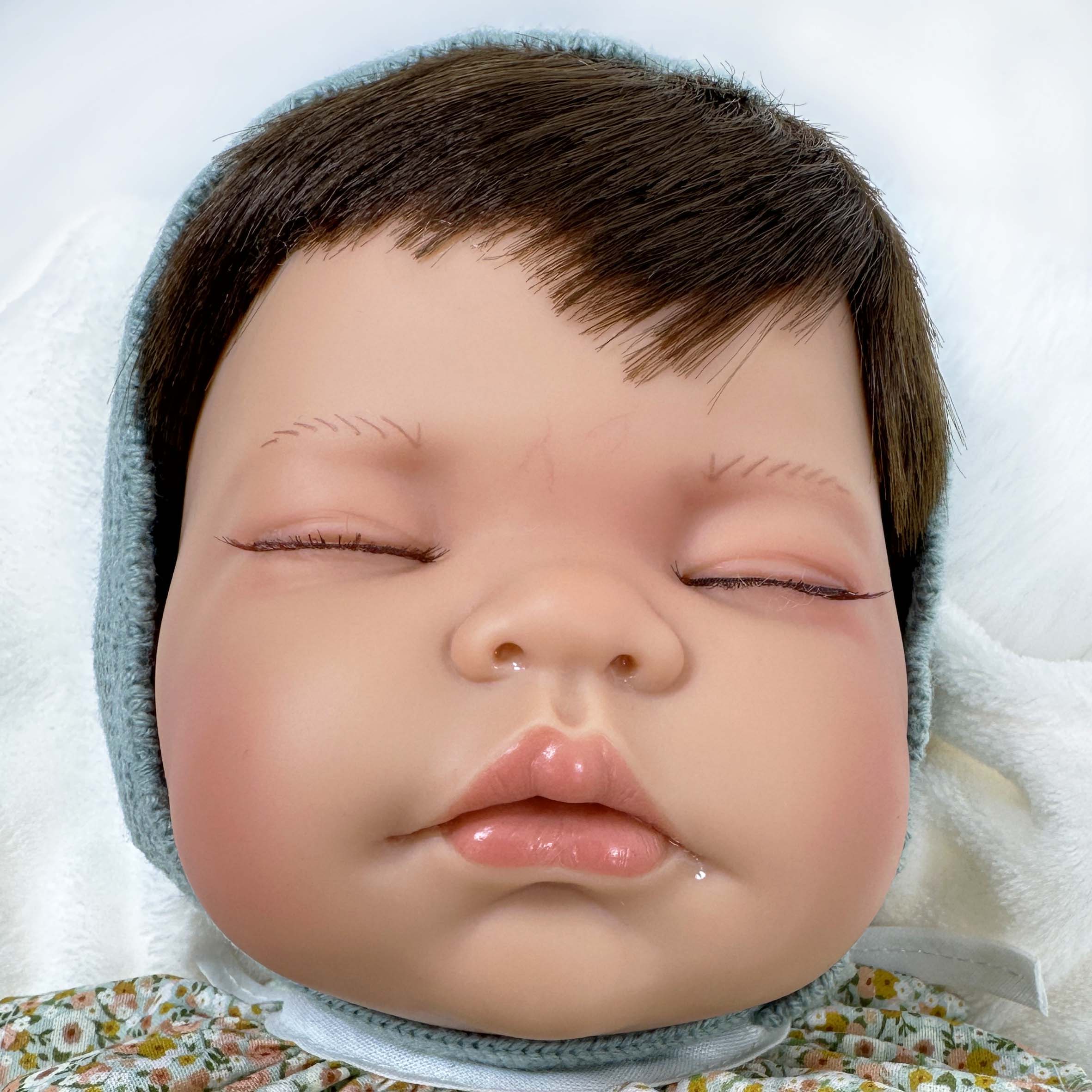 Nines Artesanals d'Onil Dolls - Vente Poupée – enfant - POUPÉE SANDRA PREMIUM REBORN VERTE YEUX FERMÉS13