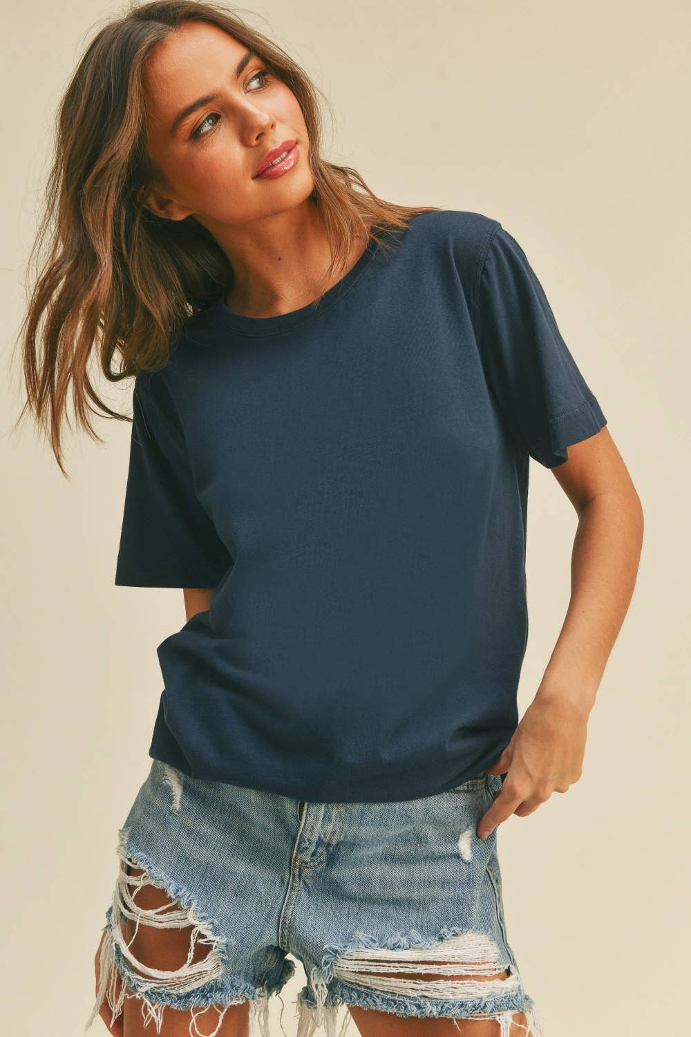 Honestee - Venta al por mayor Camiseta estampada - Mujer - Camiseta Clásica de Manga Corta en Blanco15