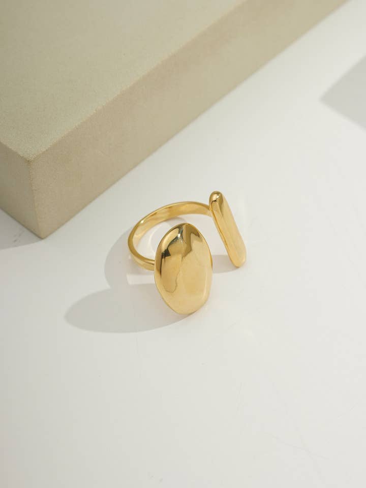 Hypoallergene Moderne Verstelbare Ring | Alledaagse Sieraden voor wholesale door Bossaglam Jewelry