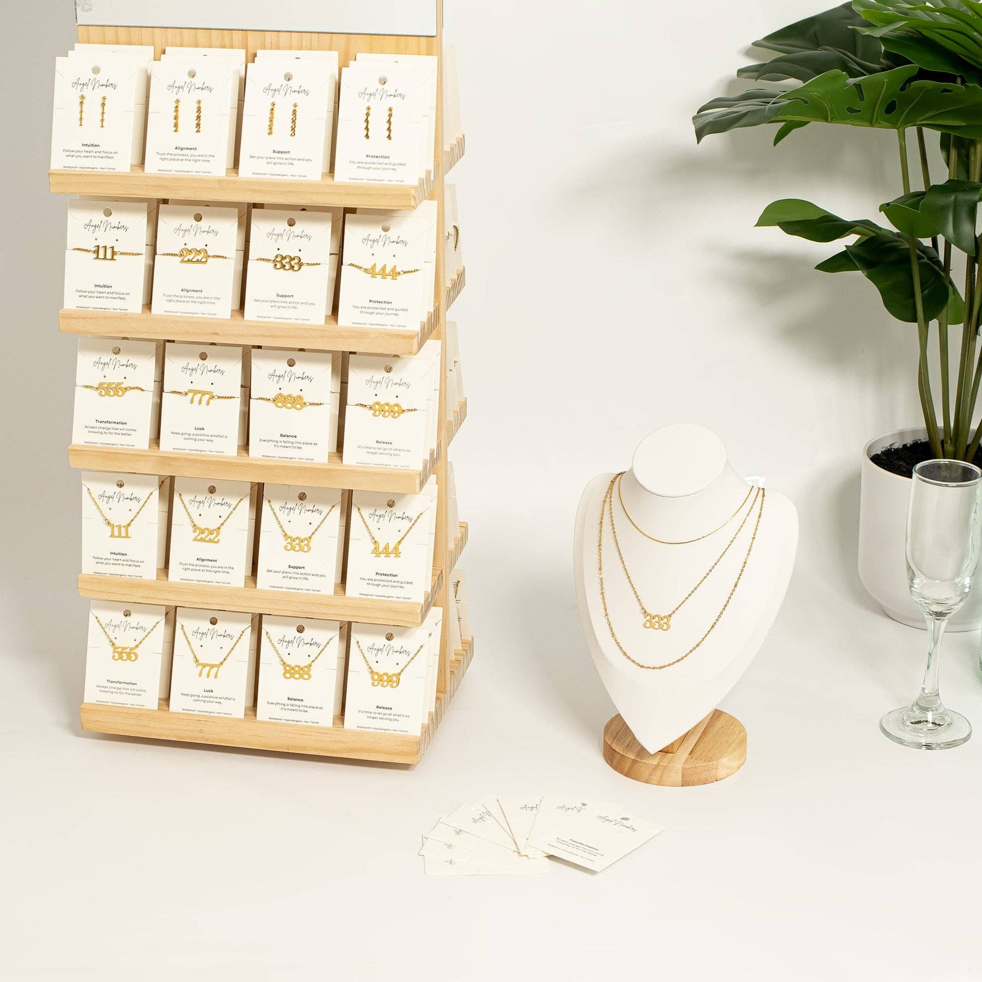 WJW - Venta al por mayor Soportes y estantes de exposición de joyas - Set de exhibición de joyería con números angelicales10