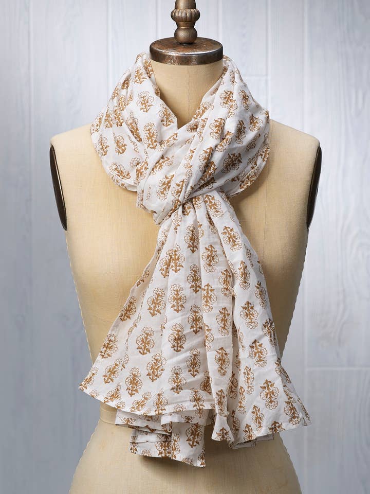 Bufanda de mesa August - Estampado Talelayo en marrón Calcuta para venta al por mayor de August Table