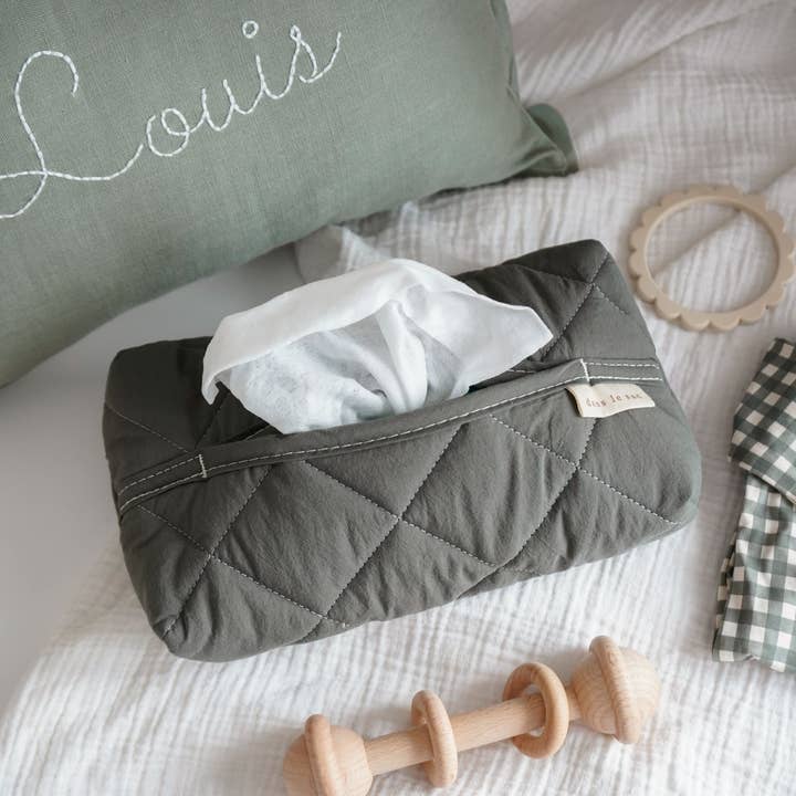 Quilted Wipes Pouch for wholesale by Dans le sac