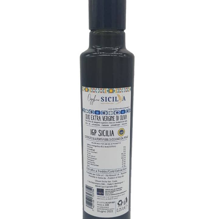 Sicilia naturalmente - Wholesale Olive Oil - Extra virgin olive oil Ogghiu - Made in Italy (Sicily)1