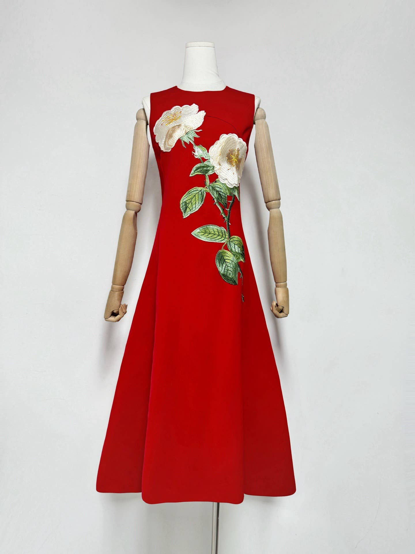 Productseeker - Wholesale Dress - Women's - DR750Y Sleeveless 3D Floral Embroidered Elegant Long Dress9