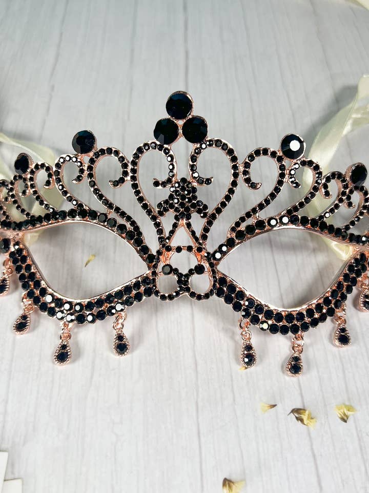Happy Dream Gifts - Wholesale Costume - Women's - Black Diamond Masquerade Mask, Mardi Gras Teardrop Gold Mask