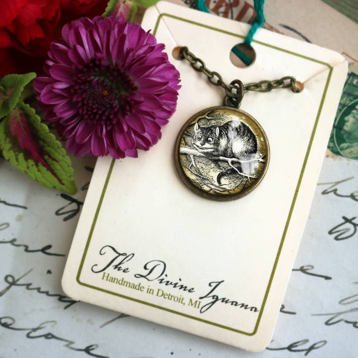 The Divine Iguana - Wholesale Pendant/Charm Necklace - Alice in Wonderland Victorian Cheshire Cat Pendant Necklace1