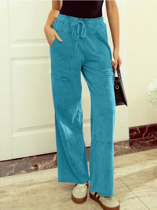 1 the Woman - Wholesale Pants - Women's - Mineral Wash Lace-up High Waist Raw Hem Patched Pocket Pants5