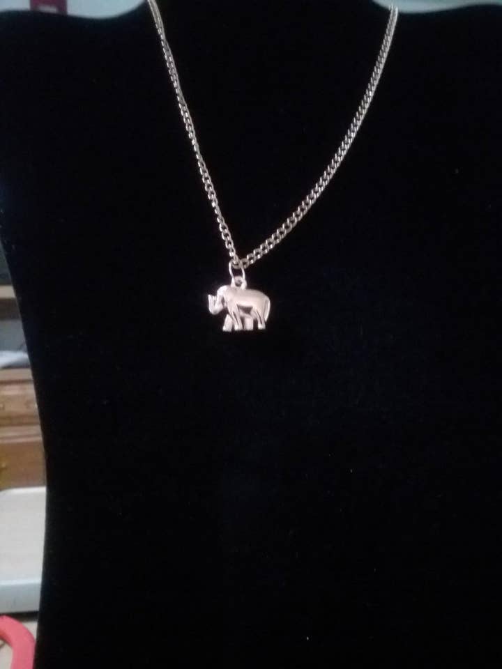 Gold plated elephant necklace for wholesale by Lynn's handmade jewelry