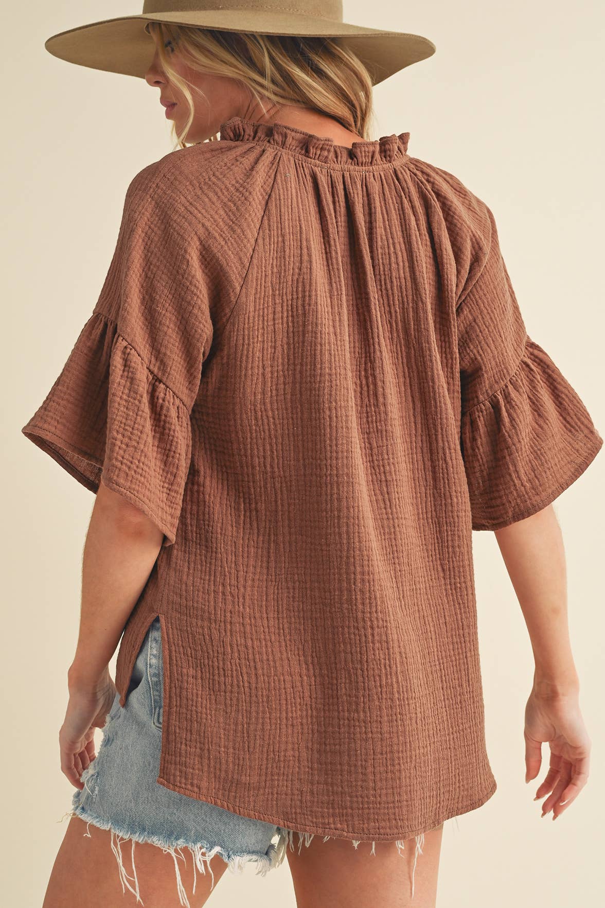 AEMI + CO - Wholesale Blouse - Women's - 8258DK Tes 3/4 Sleeve Ruffle Top 610