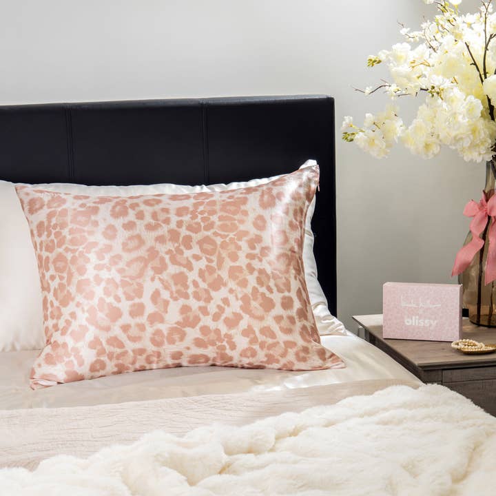 Blissy - Wholesale Bedding Pillowcase/Sham - Pillowcase - Nicole Miller - Mauve Cheetah - Queen10
