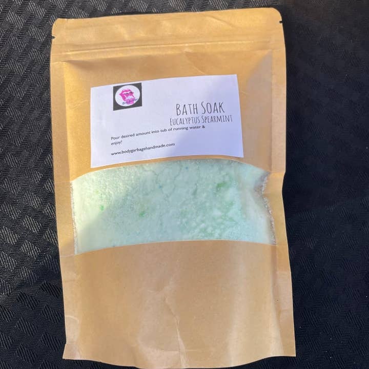 Breathe Again Bubbling Bath Soak for wholesale by BodyGarbage