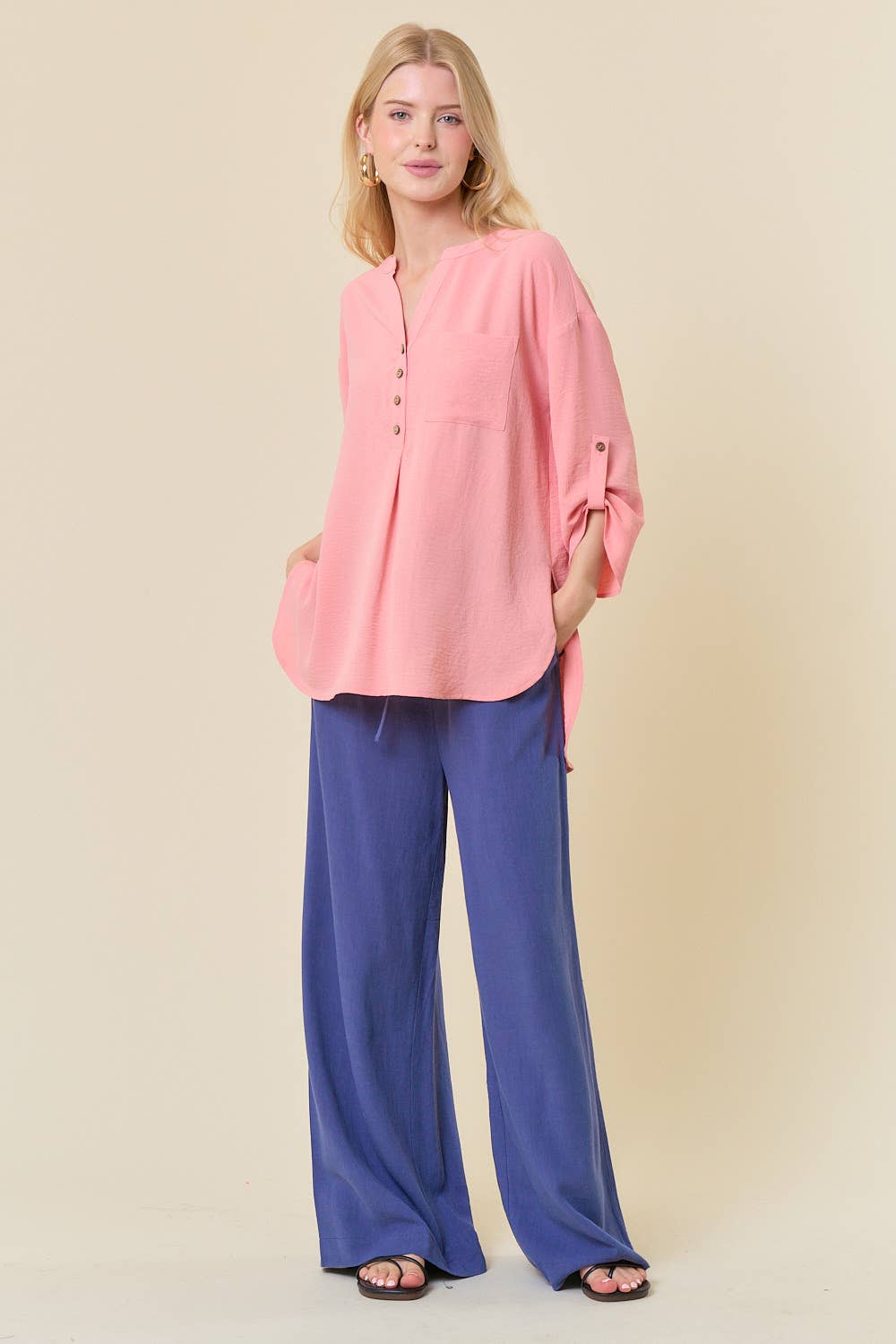 Doe and Rae - Wholesale Tunic - Women's - HALF BUTTON HI-LO BLOUSE - 43942T3