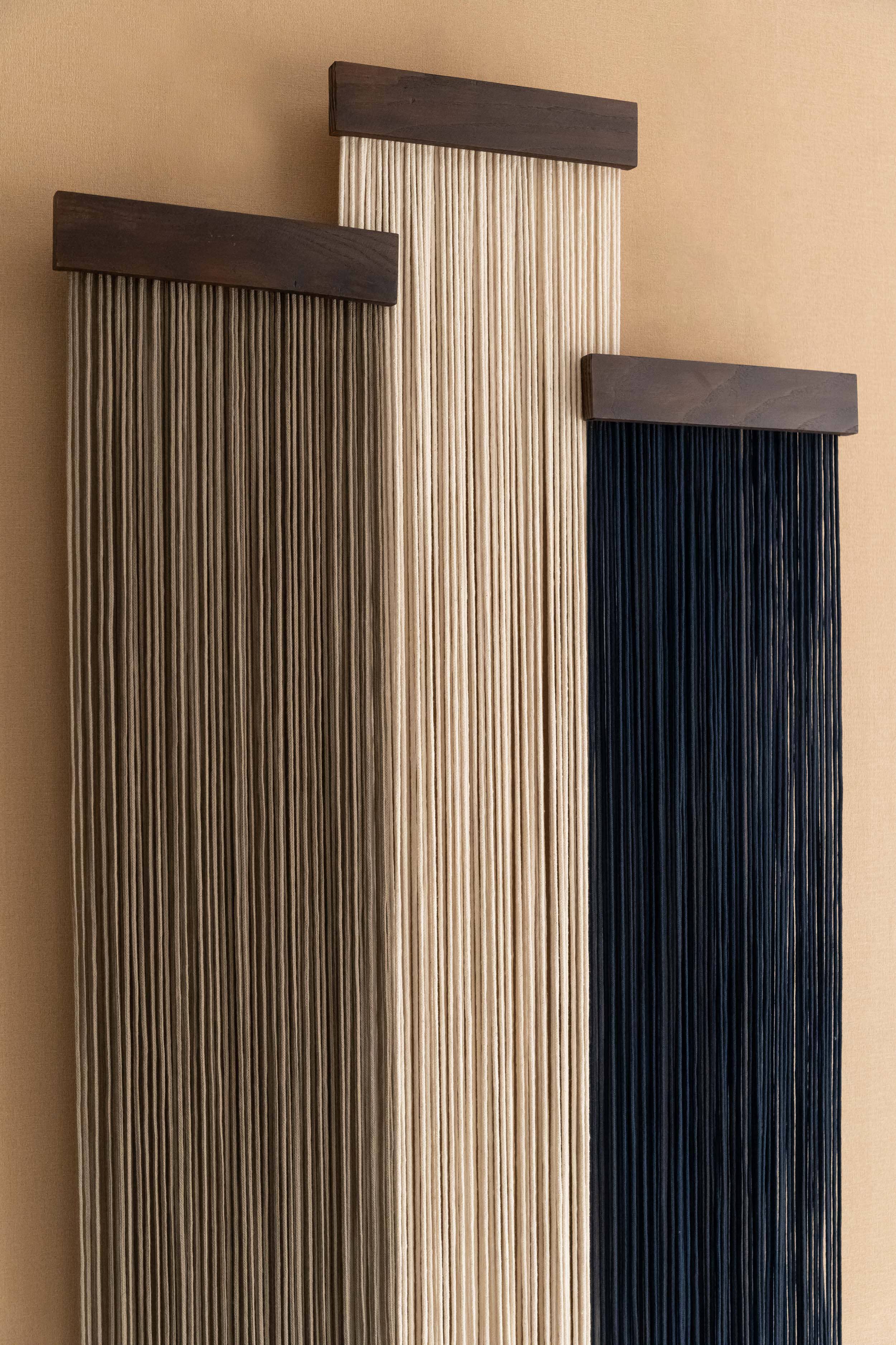 MinhandBros - Wholesale Wall Art Set - Macrame Fiber Wall Hanging for Cozy Farmhouse Aesthetic

V8119