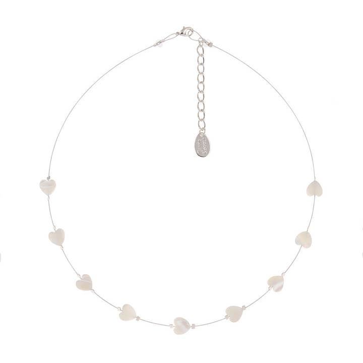 Carrie Elspeth Jewellery – wholesale Pendant/charm necklace – Shell Heart Necklace1