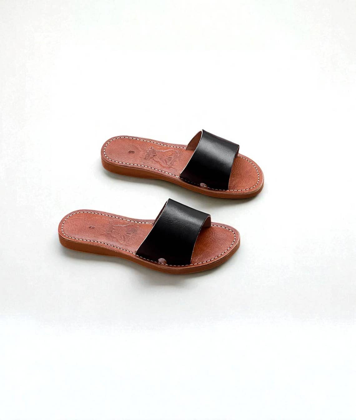 HandmadeBestSeller – wholesale Sandals – Women's – Handmade Moroccan Leather Slides – 3 Colors3