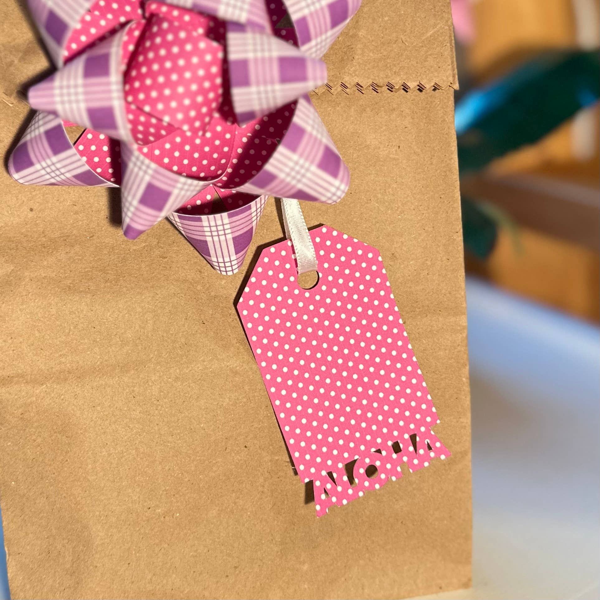 Handmade Aloha Kauai - Wholesale Gift Tag - Handmade Paper Gift Tags - Aloha Set of 613