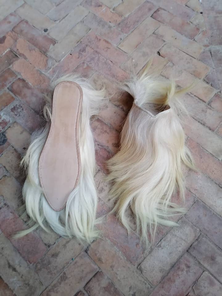 MARRAKECH METACRAFT LTD - Wholesale Slippers - Women's - Moroccan goat hair women slipper - Naturel