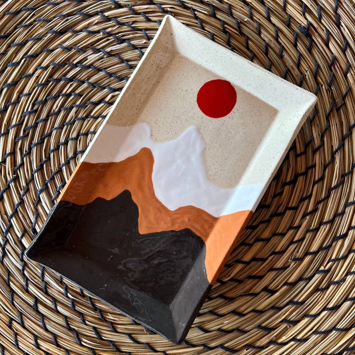 Ranges håndlavet keramisk nipseskål for engroshandel hos Tough Kitty Designs