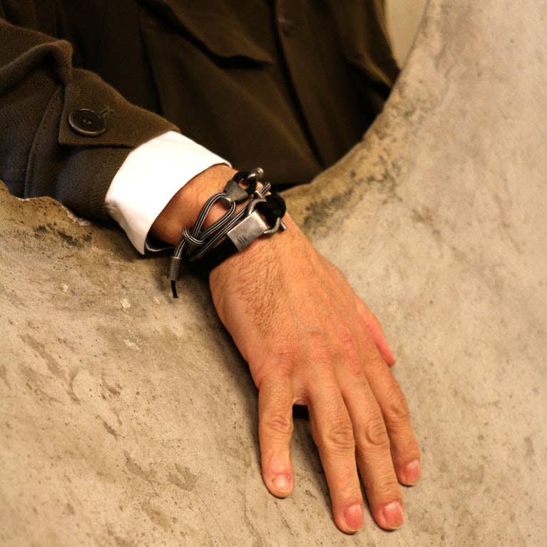 Être - Bracelets & Accessories – wholesale Smycken - Herr – Armband Herr | Foz - Svart2