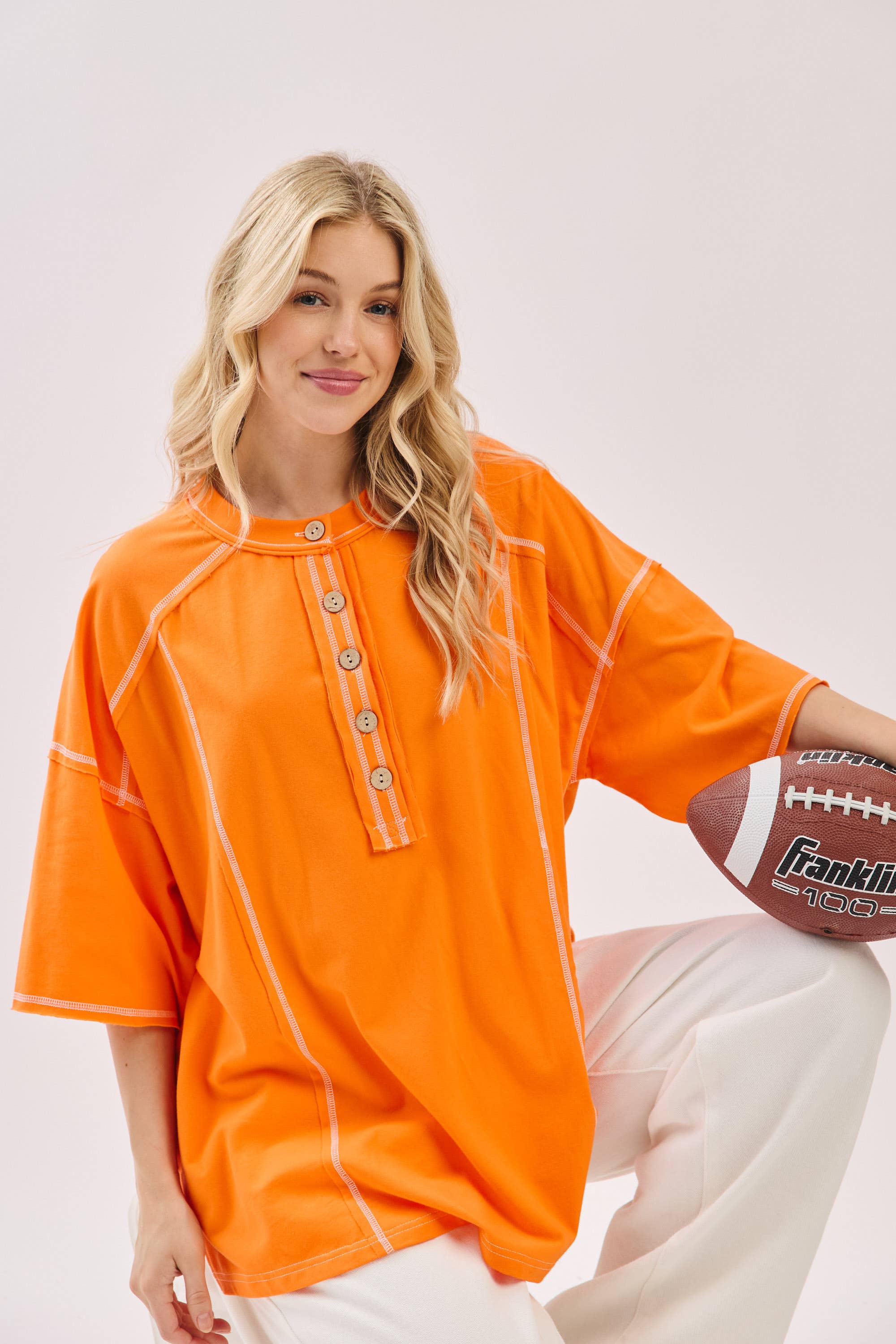 Sewn and Seen – Túnica - Mulher por atacado – Henley Relaxado com Botões37