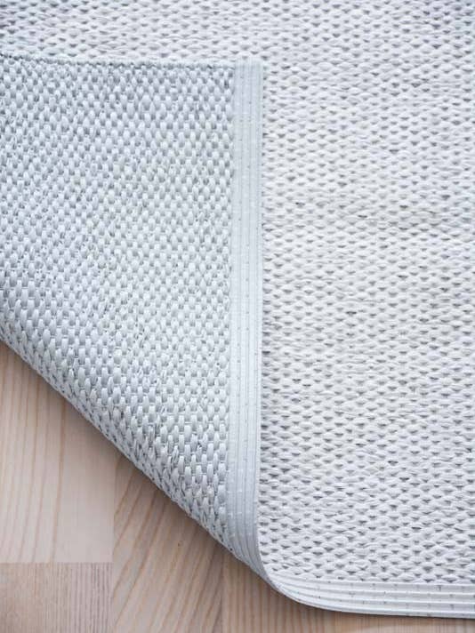 Flip Grigio/Bianco per la vendita all'ingrosso da parte di Sofie Sjöström Design