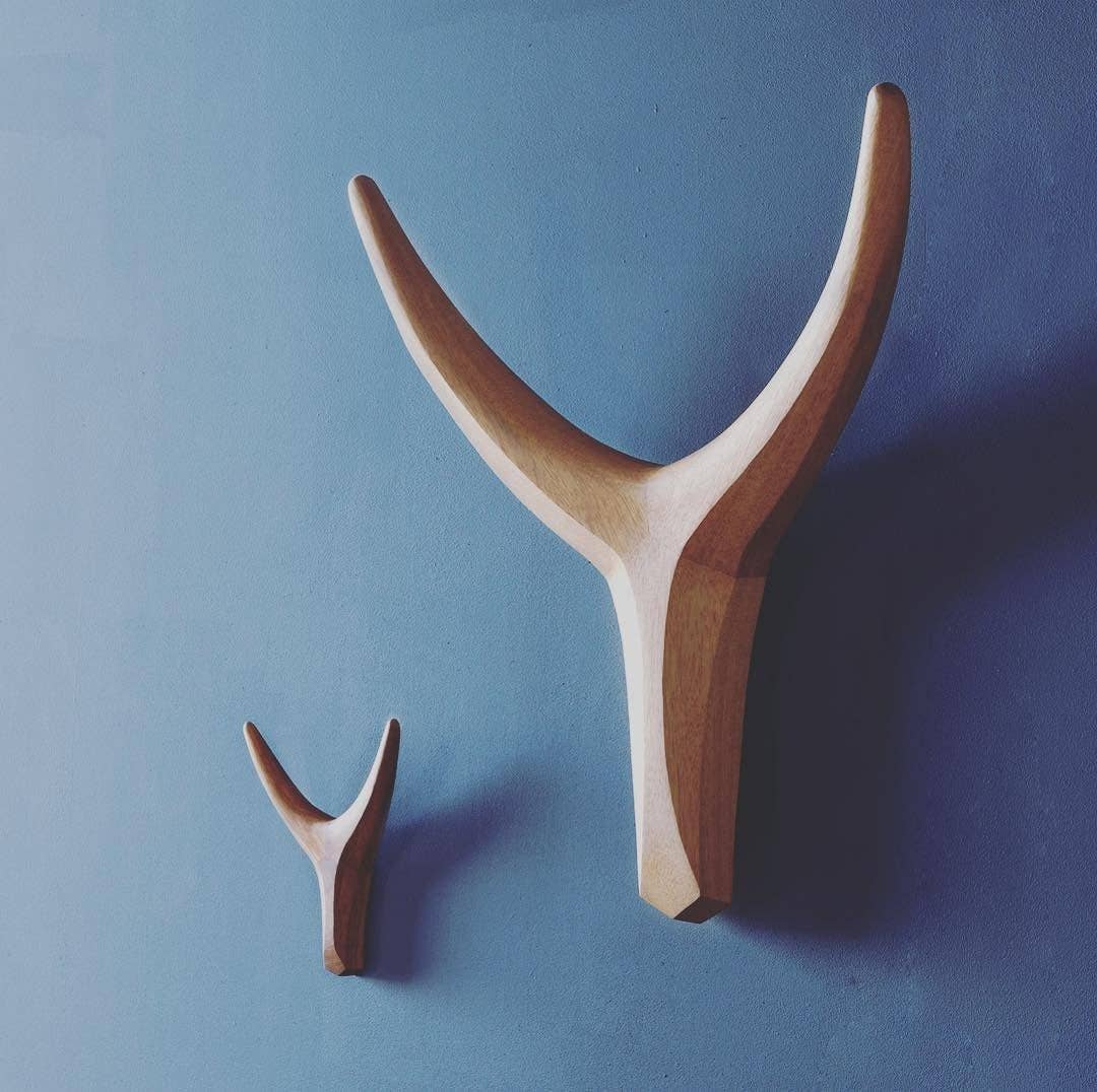 The African Home Goods - Wholesale Wall Accent - Nguni Head Ash Light Grey Iroko Wood | Animal Head Wall Deco1