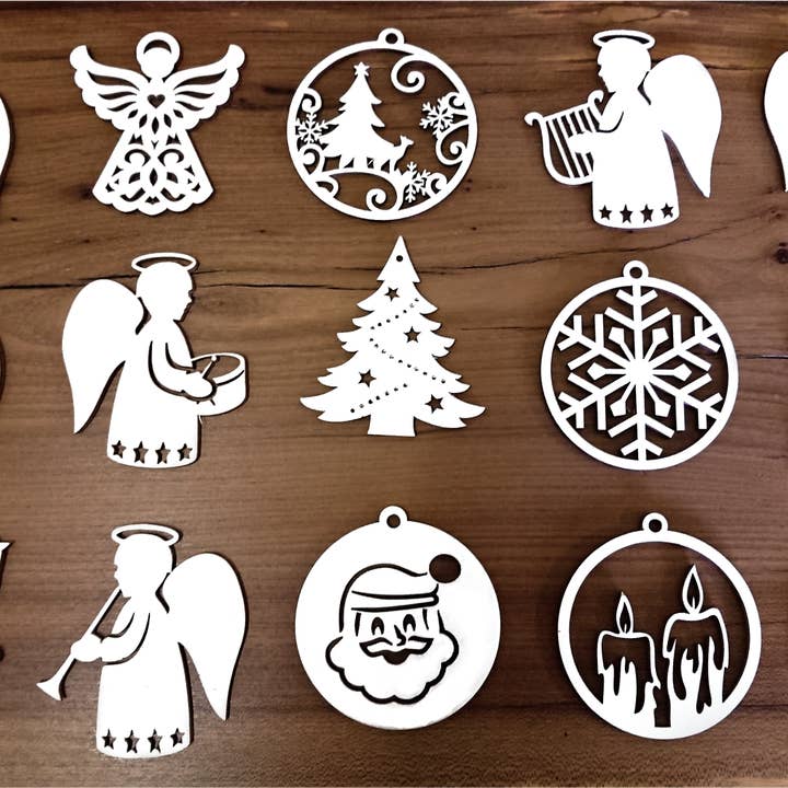 Futurlegno - Wholesale Christmas Decoration - Assorted Christmas ornaments (15 pieces)1