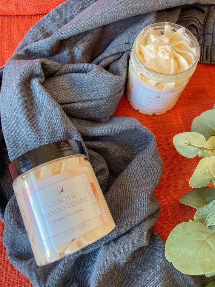Beurre corporel fouetté, lotion fouettée à la mangue, beurre corporel au karité pour la vente par Sacred Lore