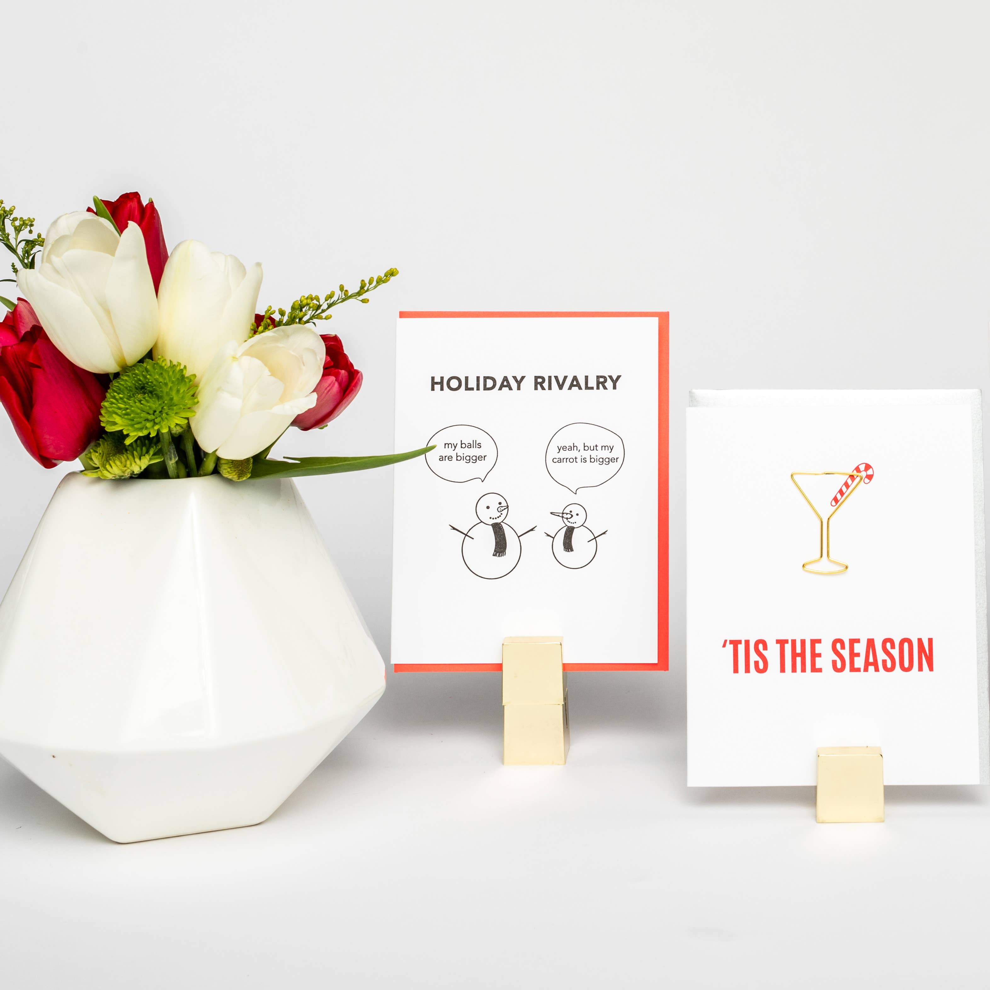 Chez Gagné – Großhandel Weihnachtskarte – Schneemann-Feiertagsrivalität - Kugeln sind größer/Meine Karotte ist größer - Lustige Feiertagskarten3