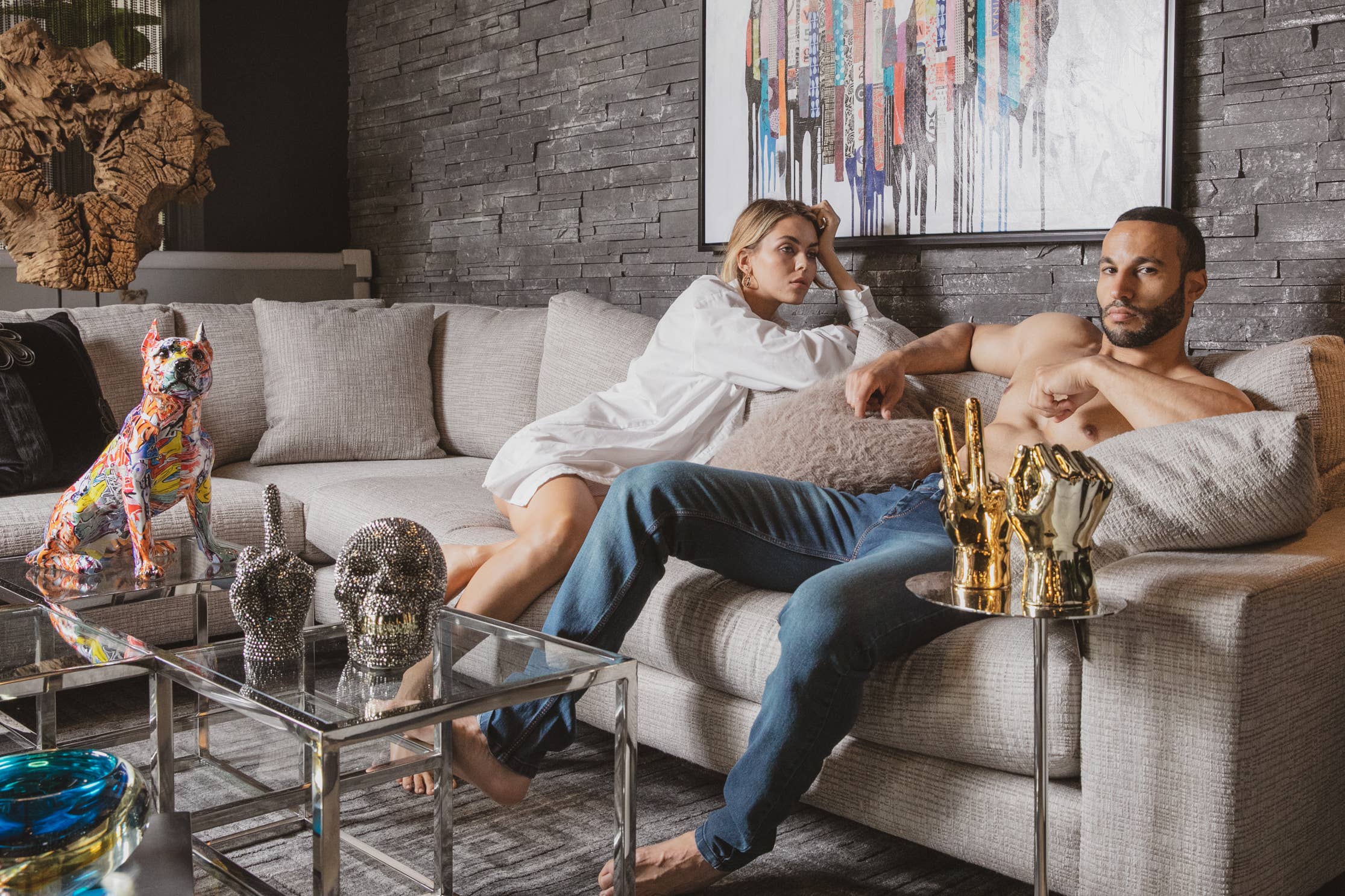 Interior Illusions Plus – wholesale Decorative tabletop object – Gold Peace Hand Table Top - 8" tall5